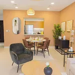 Art-Inspired Apartment Amidst Downtown Dubai